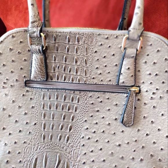 New Alyssa Vegan Ostrich Pattern Lead Safe Tan hand bag - Picture 7 of 7